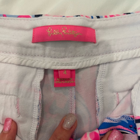 Lilly Pulitzer scalloped shorts - Picture 3 of 4